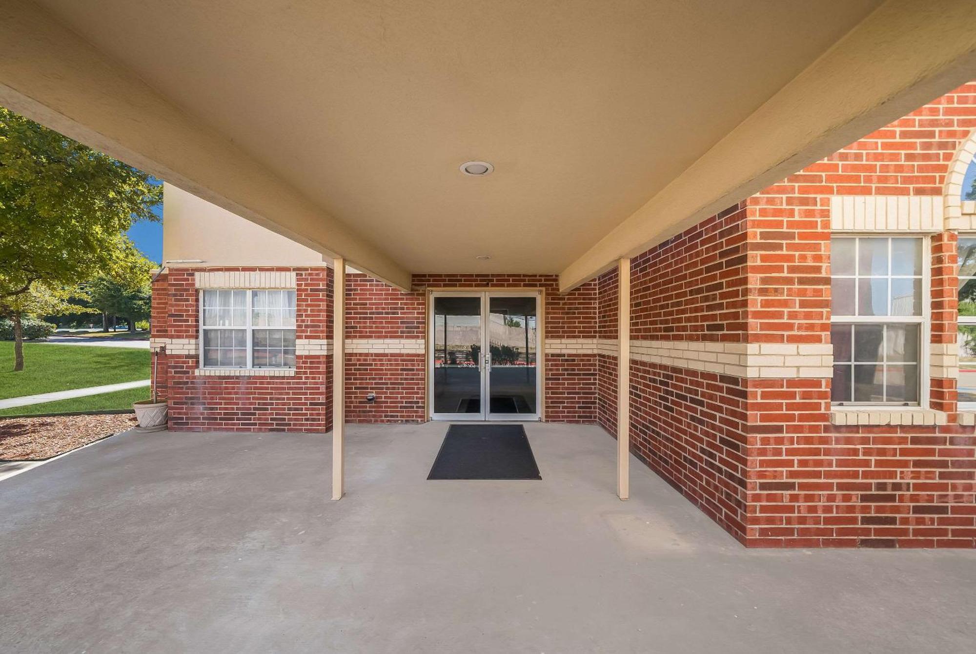 Econo Lodge Inn & Suites Mesquite - Dallas East Exterior photo